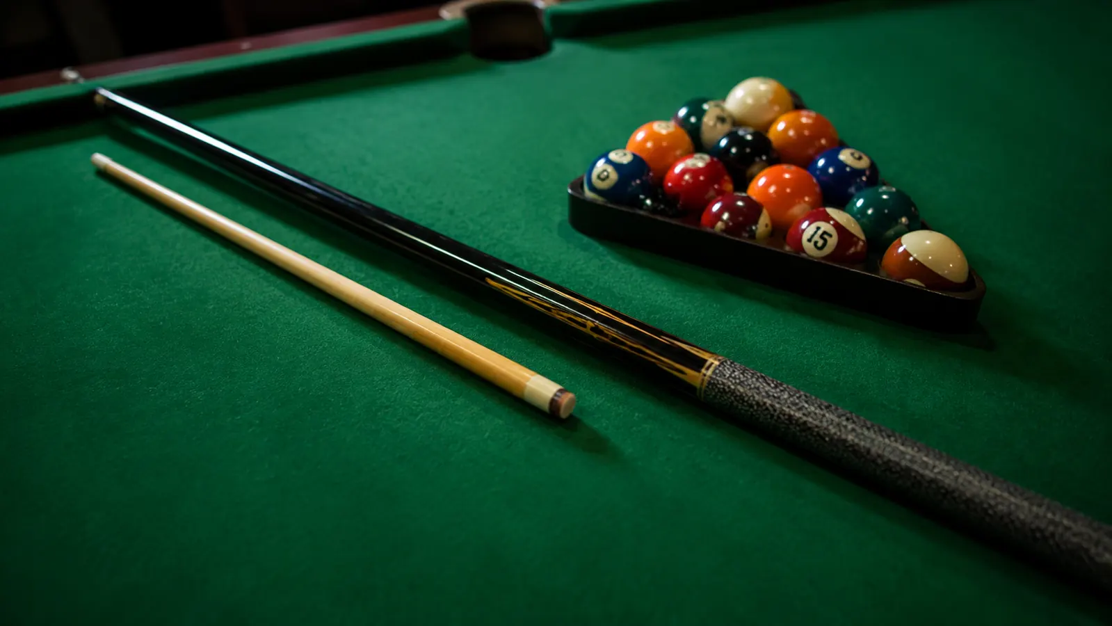 RAGE Heavy Hitter vs Lucasi Break Cue: Which Dedicated Break Stick is Worth It?